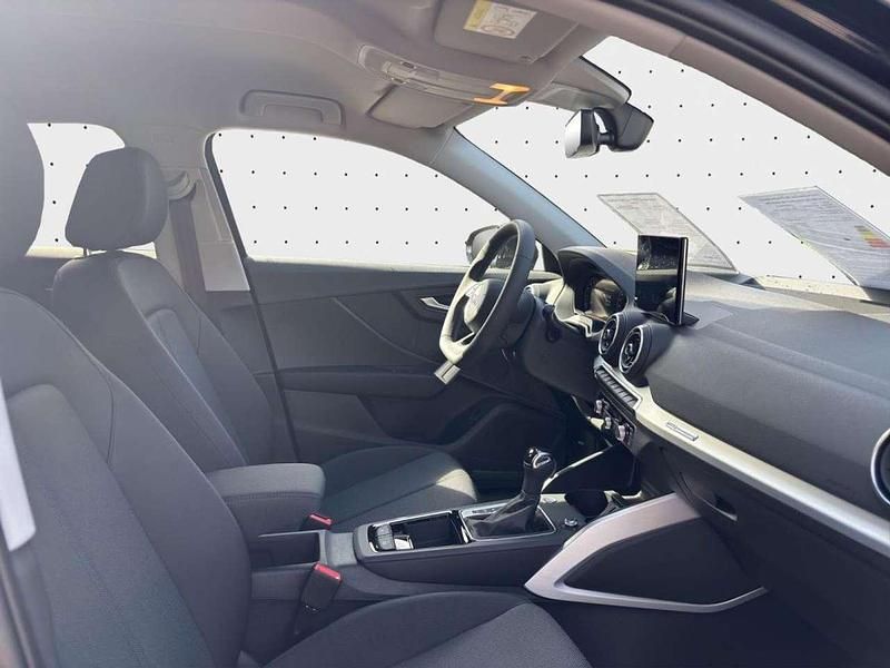 Gebraucht Audi Q2 Comfort 150 PS (110 kW) 2025 Schwarz (mythosschwarz metallic) SUV