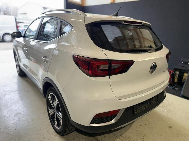 Gebraucht MG ZS Luxury 105 kW (143 PS) 2021 Weiß SUV