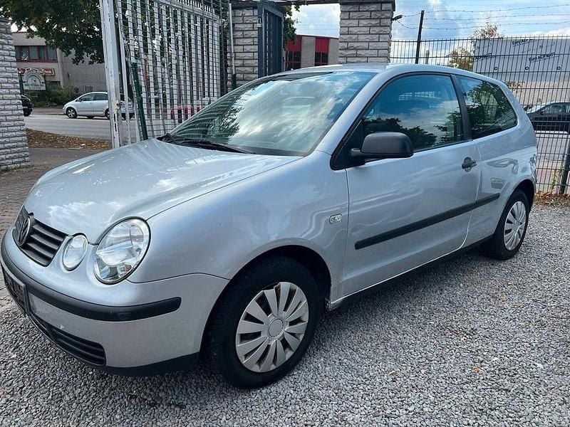 Gebraucht VW Polo Basis 54 PS (39 kW) 2003 Limousine