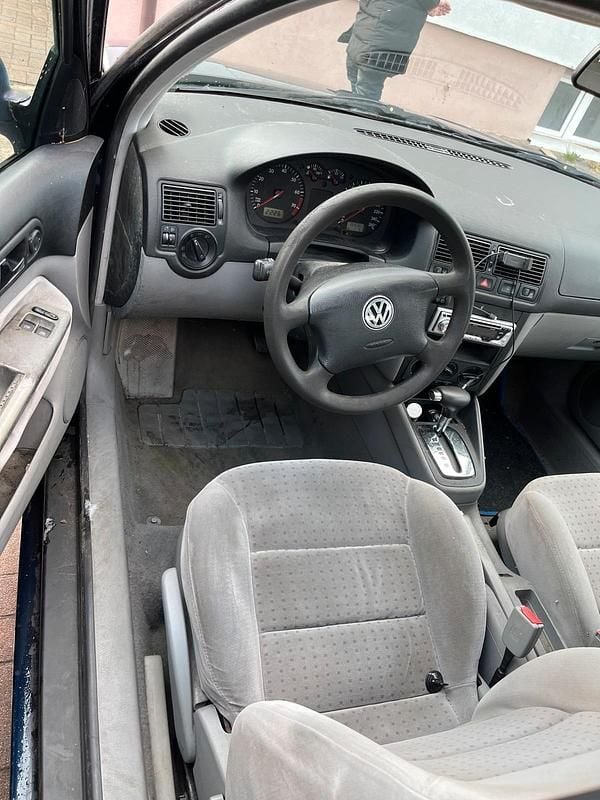 Gebraucht VW Golf IV 101 PS (74 kW) 2001 Blau Kleinwagen