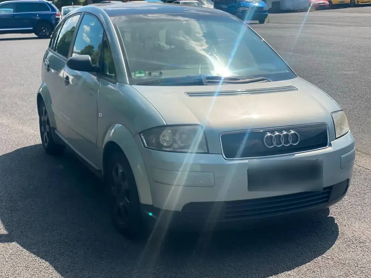 Gebraucht Audi A2 75 PS (55 kW) 2001 Blau Kleinwagen