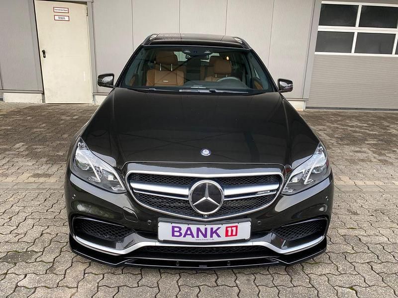 Gebraucht Mercedes E63 AMG AMG 585 PS (430 kW) 2016 Schwarz Limousine