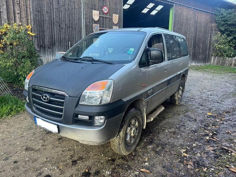 Gebraucht Hyundai H-1 140 PS (102 kW) 2006 Silber Van / Kleinbus