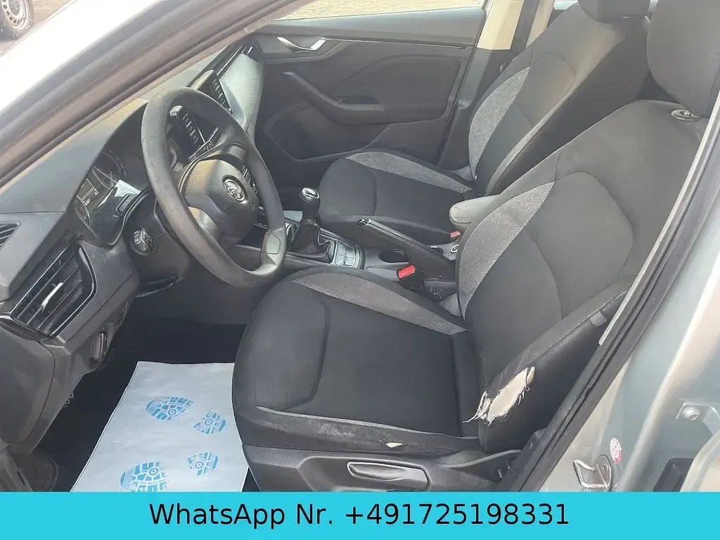 Gebraucht Skoda Scala Cool Plus 116 PS (85 kW) 2020 Silber Kleinwagen