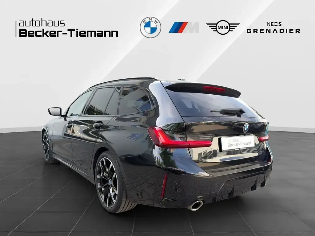 Gebraucht BMW 320 Comfort Edition 184 PS (135 kW) 2025 Saphirschwarz Kombi