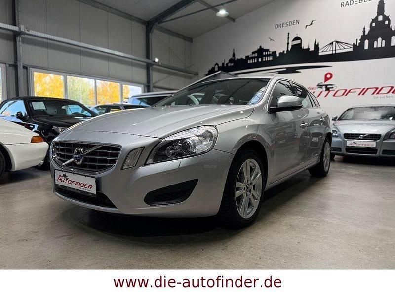 Gebraucht Volvo V60 241 PS (177 kW) 2011 Silber Kombi