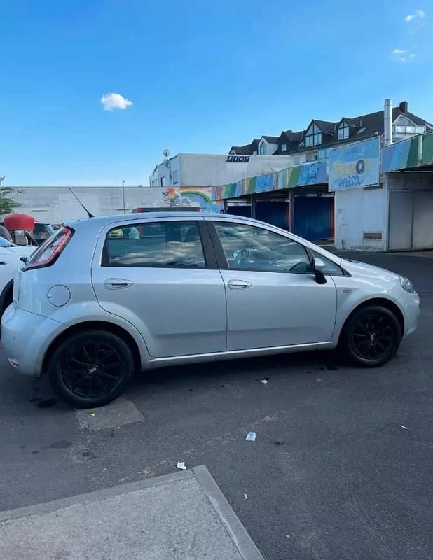 Gebraucht Fiat Punto 69 PS (50 kW) 2013 Kleinwagen