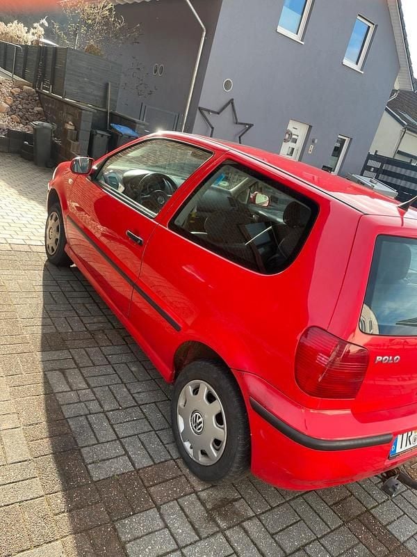 Gebraucht VW Polo 65 PS (47 kW) 2000 Rot Kleinwagen