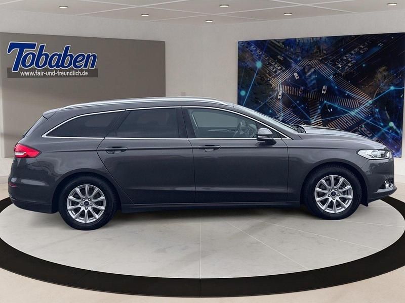 Gebraucht Ford Mondeo Titanium 165 PS (121 kW) 2019 Grau Kombi