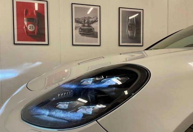 Gebraucht Porsche Panamera S E-Hybrid Sport Turismo 462 PS (339 kW) 2019 Weiß Limousine