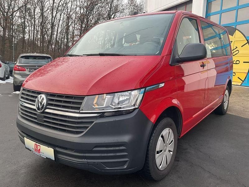 Gebraucht VW Caravelle 110 PS (80 kW) 2021 Rot Van / Kleinbus