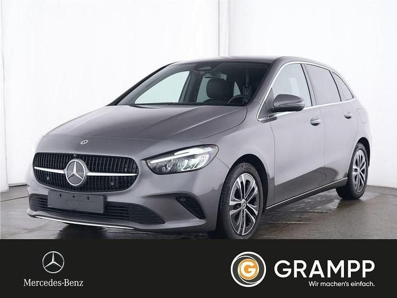 Grau Gebraucht 2024 Mercedes B200 Progressive Van / Kleinbus | 32.800 € (Fairer Preis) - Bild 1/4