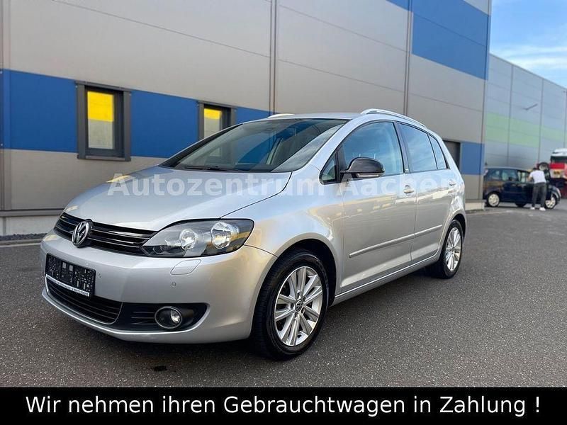 Silber Gebraucht 2012 VW Golf VII Style Limousine | 4.799 € (Superpreis) - Bild 1/4
