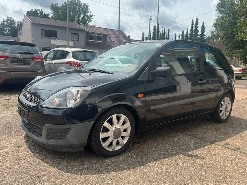 Schwarz Gebraucht 2005 Ford Fiesta Futura Kleinwagen | 1.999 € (Fairer Preis) - Bild 1/4