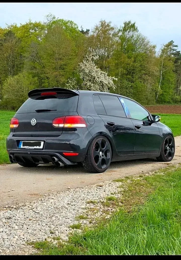 Gebraucht VW Golf VI Highline 140 PS (102 kW) 2009 Schwarz Kleinwagen