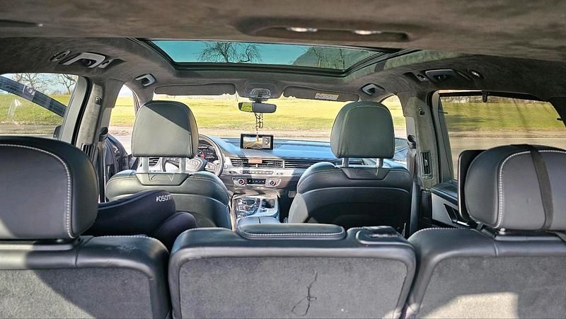 Gebraucht Audi Q7 Ambiente 272 PS (200 kW) 2016 Schwarz SUV