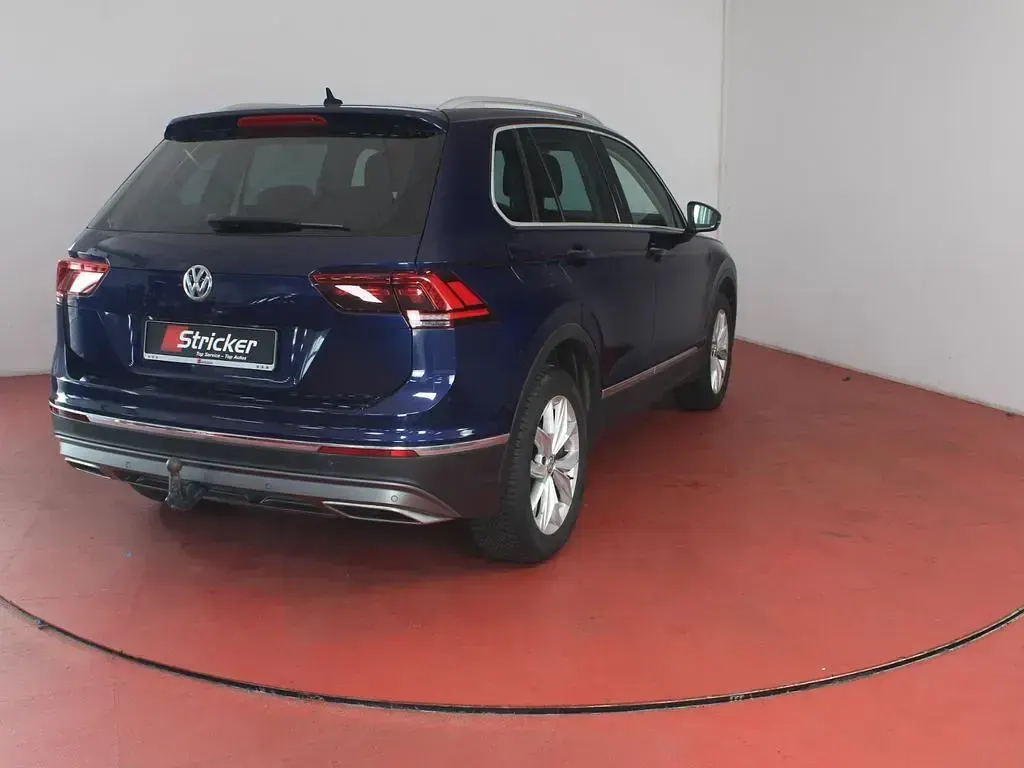 Gebraucht VW Tiguan Highline 239 PS (175 kW) 2017 Atlantic blue metallic SUV