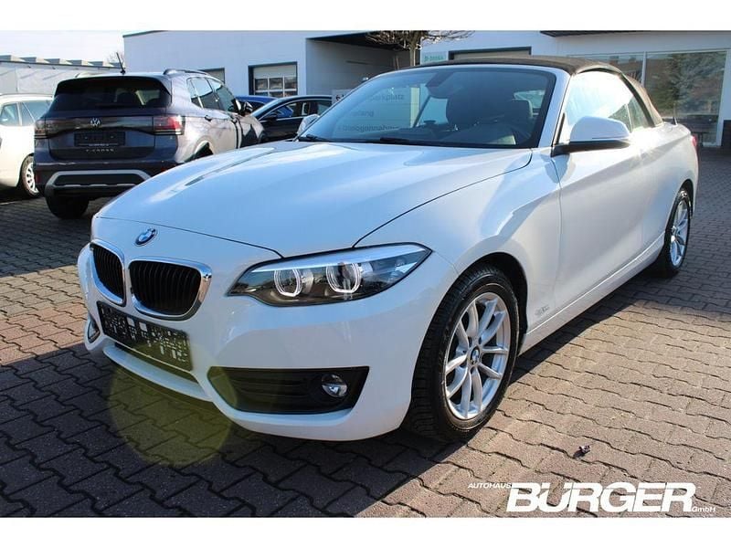 Gebraucht BMW 218 Advantage 136 PS (100 kW) 2019 Weiss Cabrio