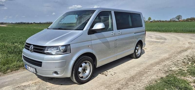 Usata VW T5 209 CV (153 kW) 2012 Argento Furgone