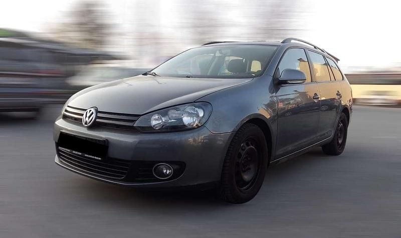 Gebraucht VW Golf VI 105 PS (77 kW) 2011 Grau Kleinwagen