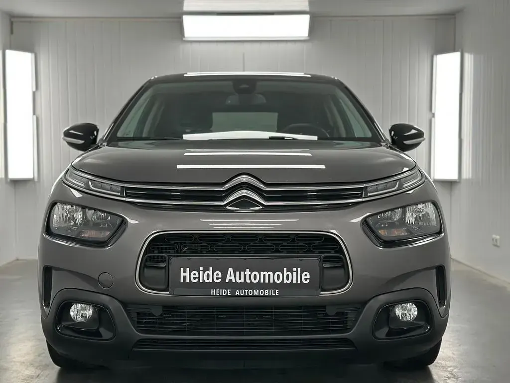 Second-hand Citroën C4 Feel 111 CP (81 kW) 2018 Gri Berlinǎ