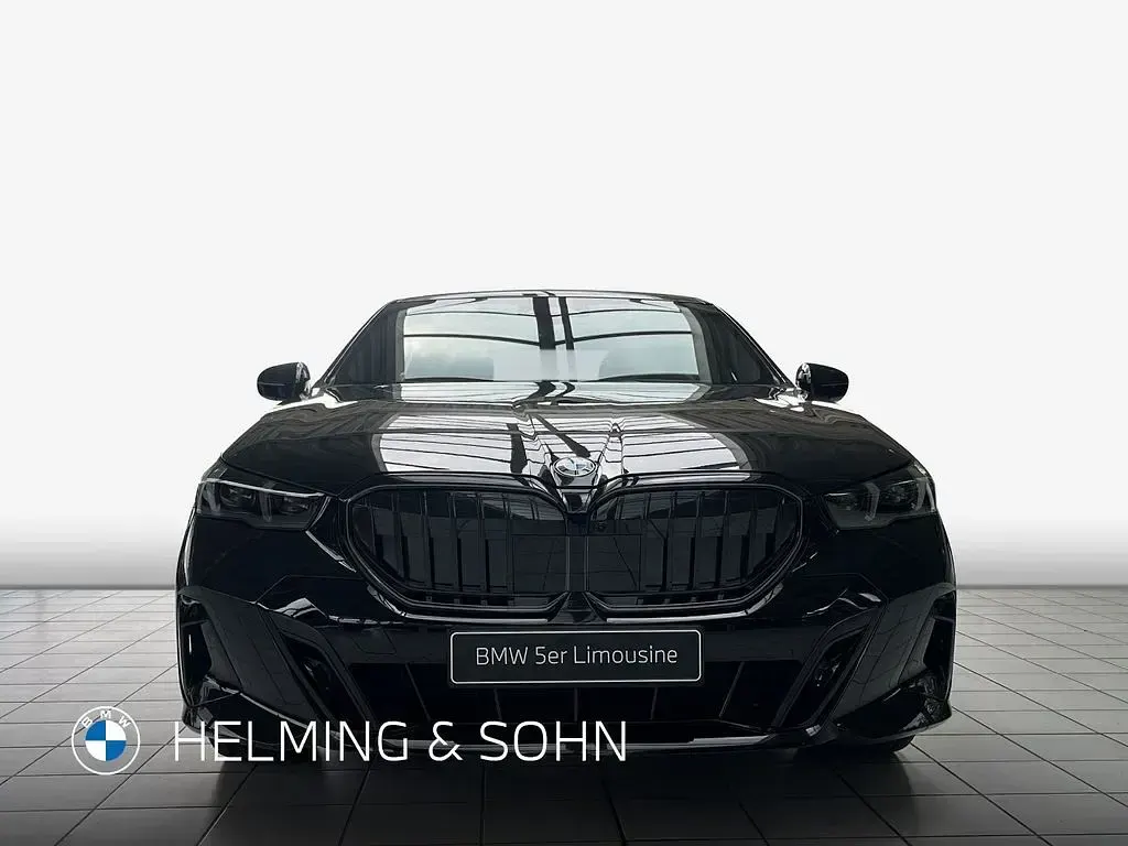 Neu BMW 540 M Sport 303 PS (222 kW) 2026 Schwarz Limousine