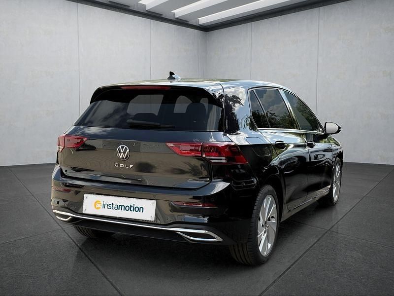 Neu VW Golf VIII 131 PS (96 kW) 2025 Schwarz Kleinwagen