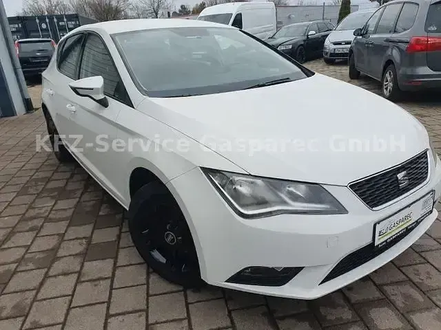 Occasion Seat Leon Reference 105 ch (77 kW) 2014 Blanc Berline