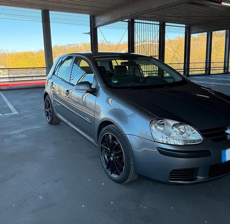 Gebraucht VW Golf IV 75 PS (55 kW) 2004 Grau Kombi