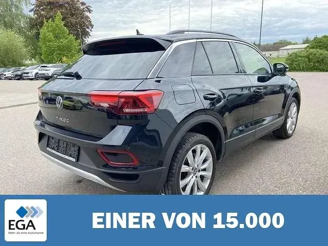 Gebraucht VW T-Roc Life 110 PS (80 kW) 2022 Schwarz metallic SUV