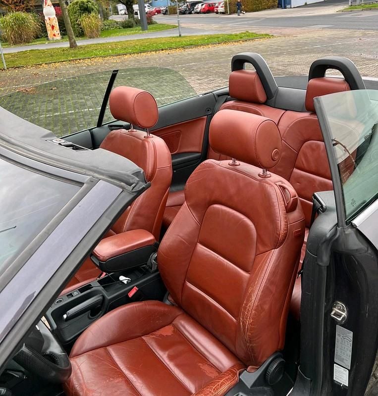 Gebraucht Audi A3 Cabriolet 205 PS (150 kW) 2009 Violet Cabrio