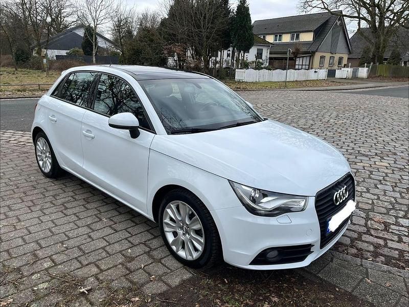 Gebraucht Audi A1 Sportback Ambition 122 PS (89 kW) 2012 Weiß Kleinwagen