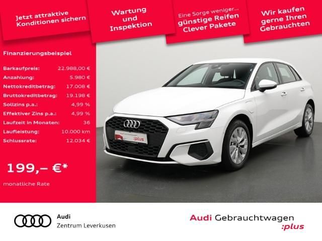 Weiß Gebraucht 2022 Audi A3 Performance Limousine | 22.988 € (Guter Preis) - Bild 1/4