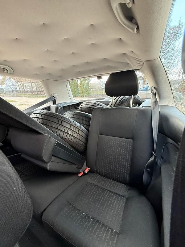 Gebraucht VW Golf IV 100 PS (73 kW) 2001 Weiß Kleinwagen