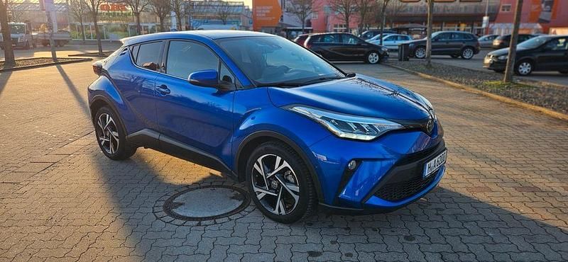 Blau Gebraucht 2022 Toyota C-HR Team SUV | 22.799 € (Fairer Preis) - Bild 1/4