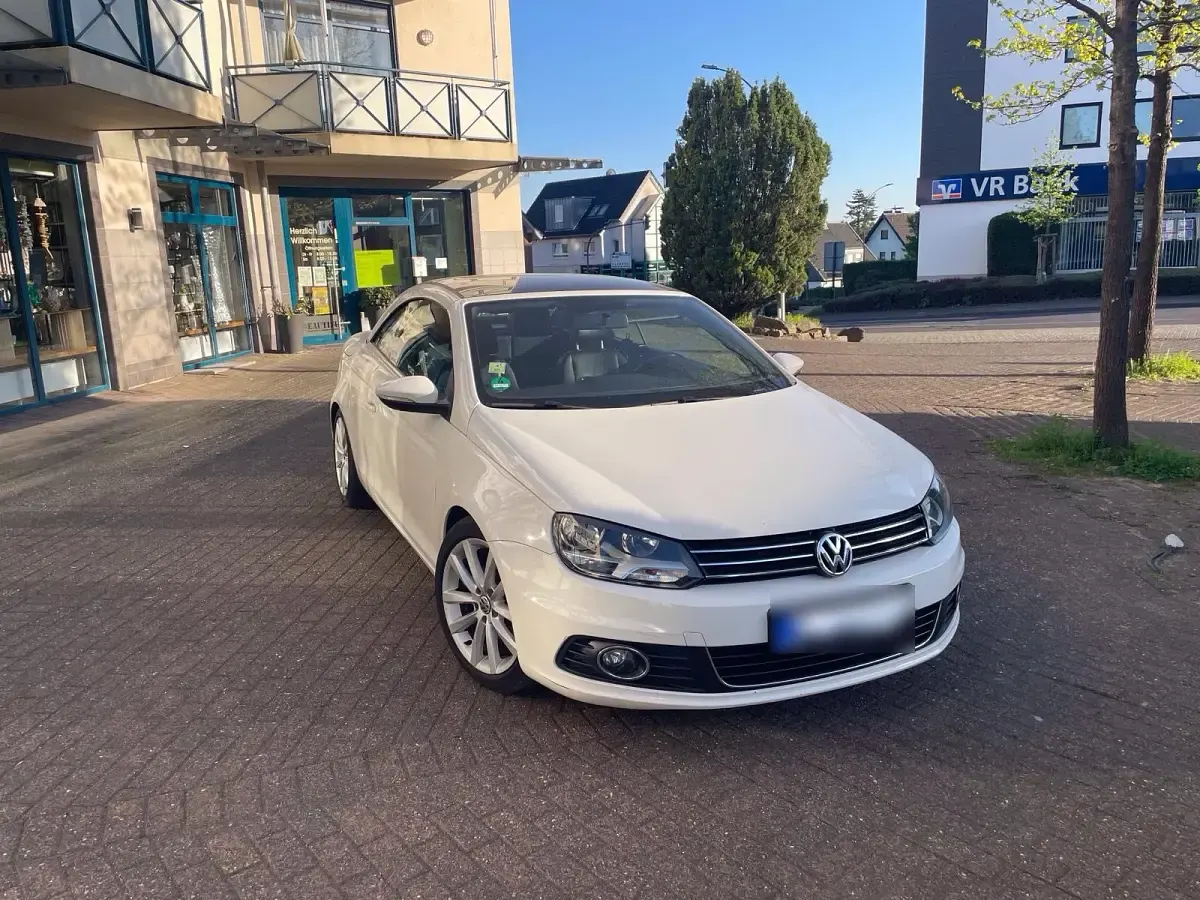 Brugt VW Eos 122 HK (89 kW) 2012 Hvid Cabriolet
