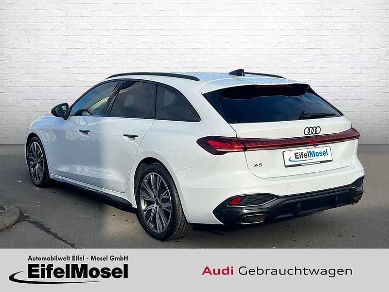 Gebraucht Audi A5 S-Line 150 PS (110 kW) 2025 Weiß Coupé