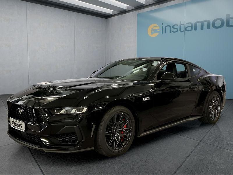 Schwarz Gebraucht 2025 Ford Mustang GT Fastback Coupé | 58.799 € (Etwas zu teuer) - Bild 1/4