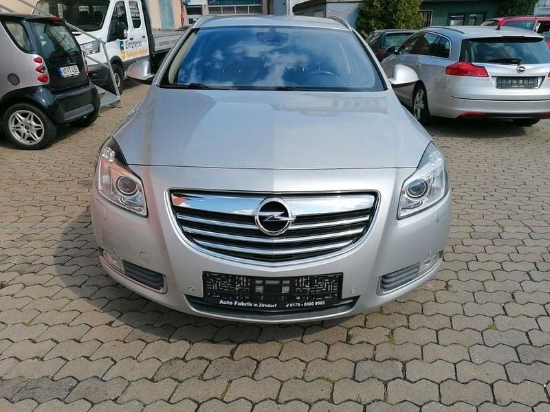 Silber Gebraucht 2012 Opel Insignia Kombi | 3.300 € (Superpreis) - Bild 1/4
