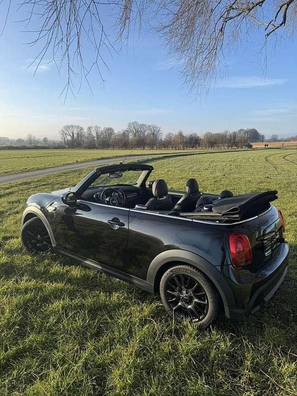 Gebraucht Mini Cooper Cabriolet Classic 136 PS (100 kW) 2023 Schwarz Cabrio