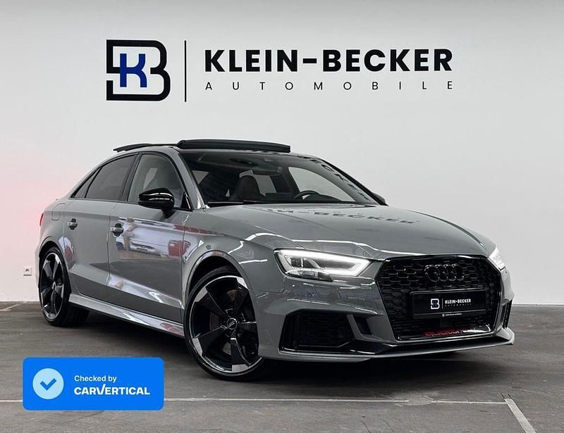 Nardograu Gebraucht 2019 Audi RS3 Ambiente Limousine | 42.990 € (Etwas zu teuer) - Bild 1/4