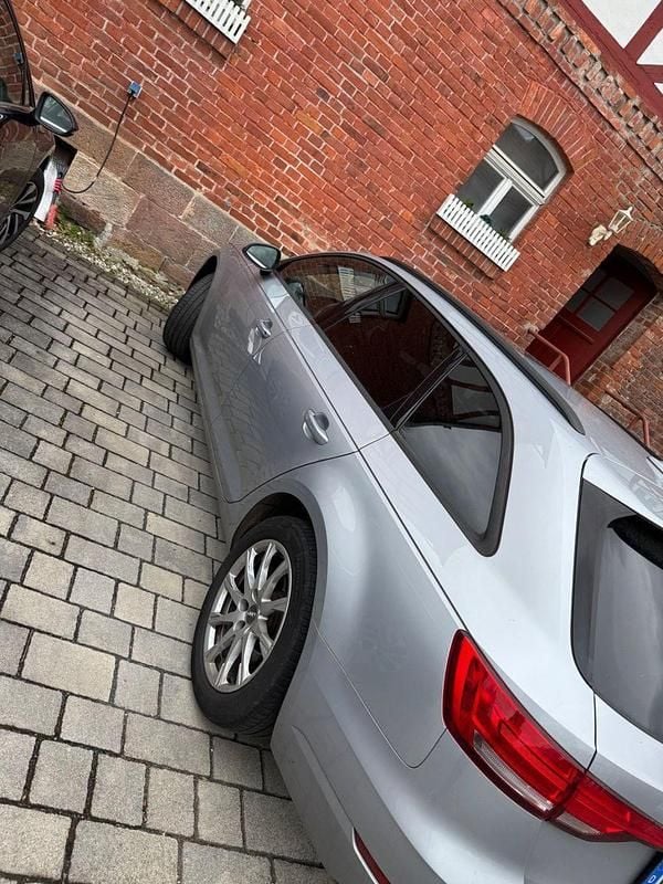 Second-hand Audi A4 190 CP (139 kW) 2018 Argintiu Break