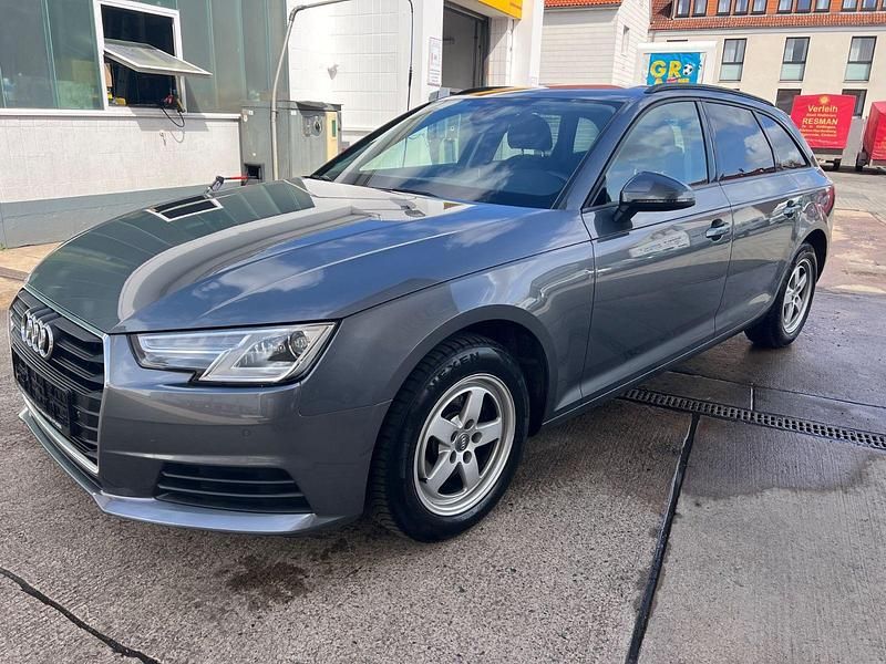 Usata Audi A4 Basis 150 CV (110 kW) 2017 Grigio Station wagon