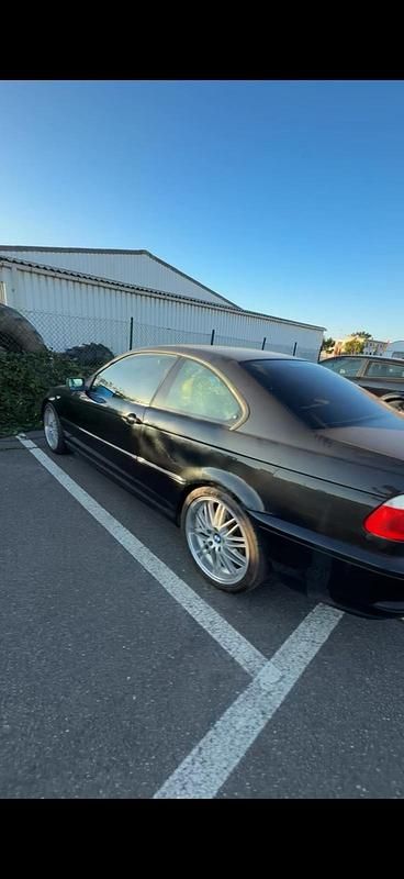 Gebraucht BMW 320 150 PS (110 kW) 2004 Schwarz Coupé