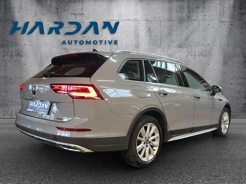 Gebraucht VW Golf Alltrack 200 PS (147 kW) 2021 Grau Kombi