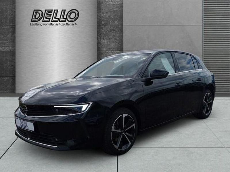 Diamant schwarz/karbon schwarz Gebraucht 2022 Opel Astra Elegance Limousine | 22.690 € (Fairer Preis) - Bild 1/4
