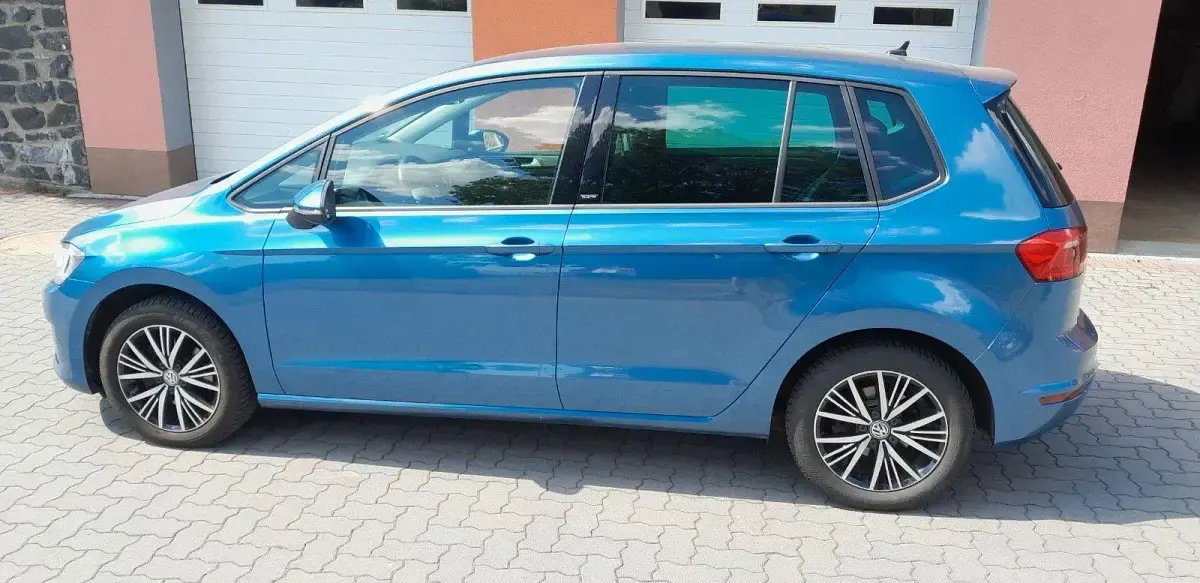Gebraucht VW Golf Sportsvan Allstar 125 PS (91 kW) 2016 Blau Van / Kleinbus