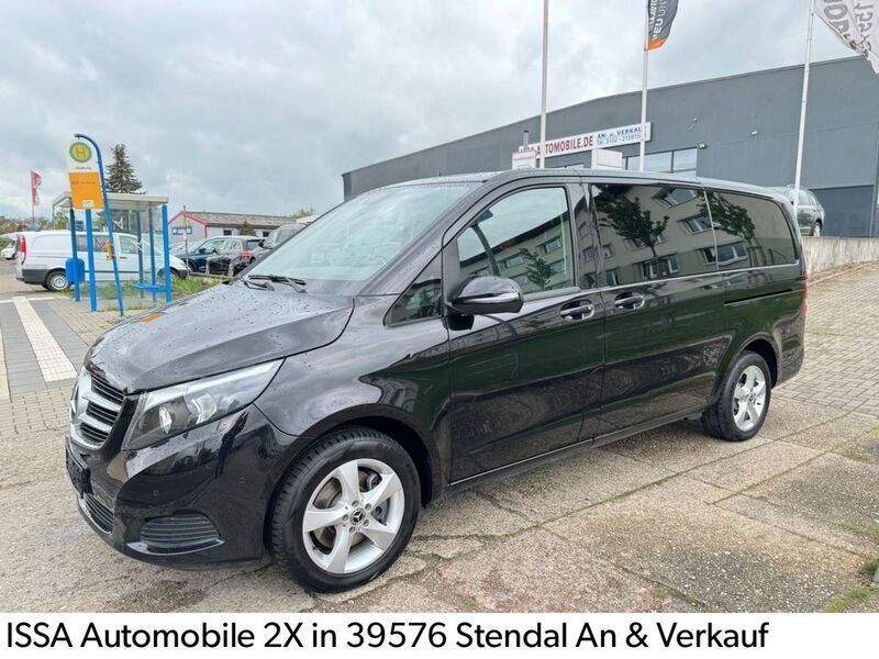 Schwarz Gebraucht 2019 Mercedes V250 Van / Kleinbus | 34.999 € (Superpreis) - Bild 1/4