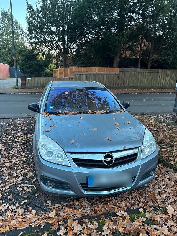 Silber Gebraucht 2005 Opel Signum Kleinwagen | 850 € (Guter Preis) - Bild 1/4