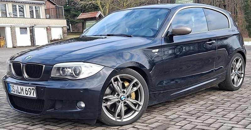 Gebraucht BMW 130 Advantage 258 PS (189 kW) 2007 Schwarz Kleinwagen